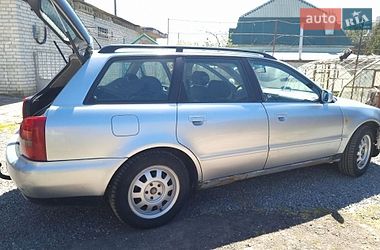 Универсал Audi A4 1997 в Львове