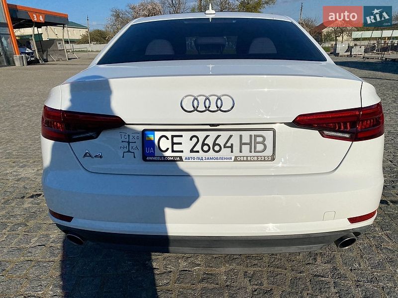 Седан Audi A4 2017 в Чернівцях