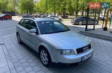 Універсал Audi A4 2002 в Рівному
