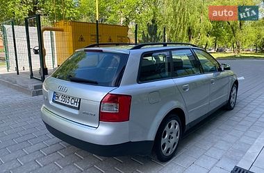 Універсал Audi A4 2002 в Рівному