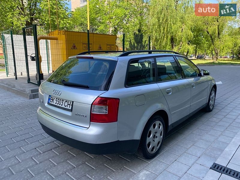 Універсал Audi A4 2002 в Рівному