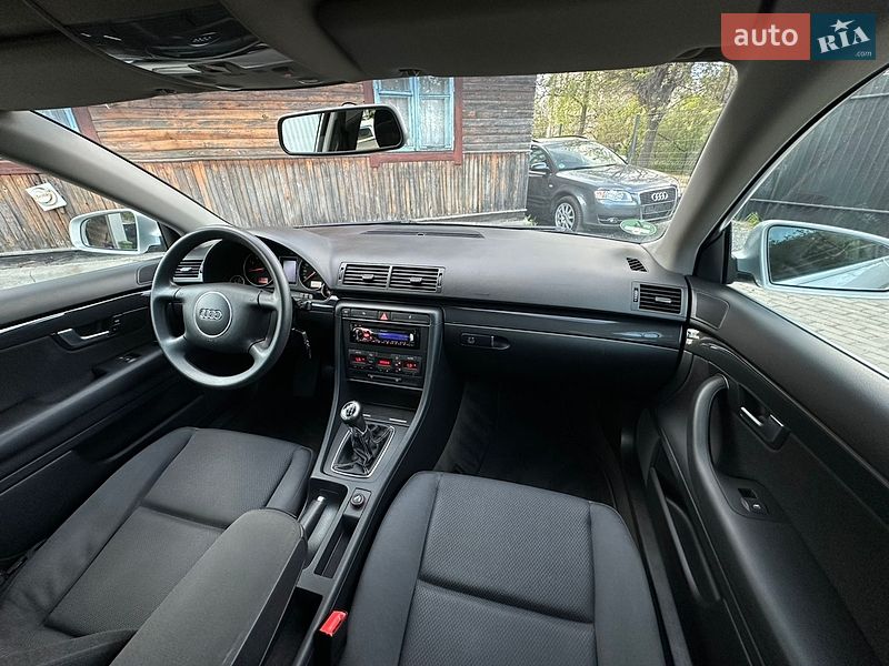 Универсал Audi A4 2003 в Сарнах