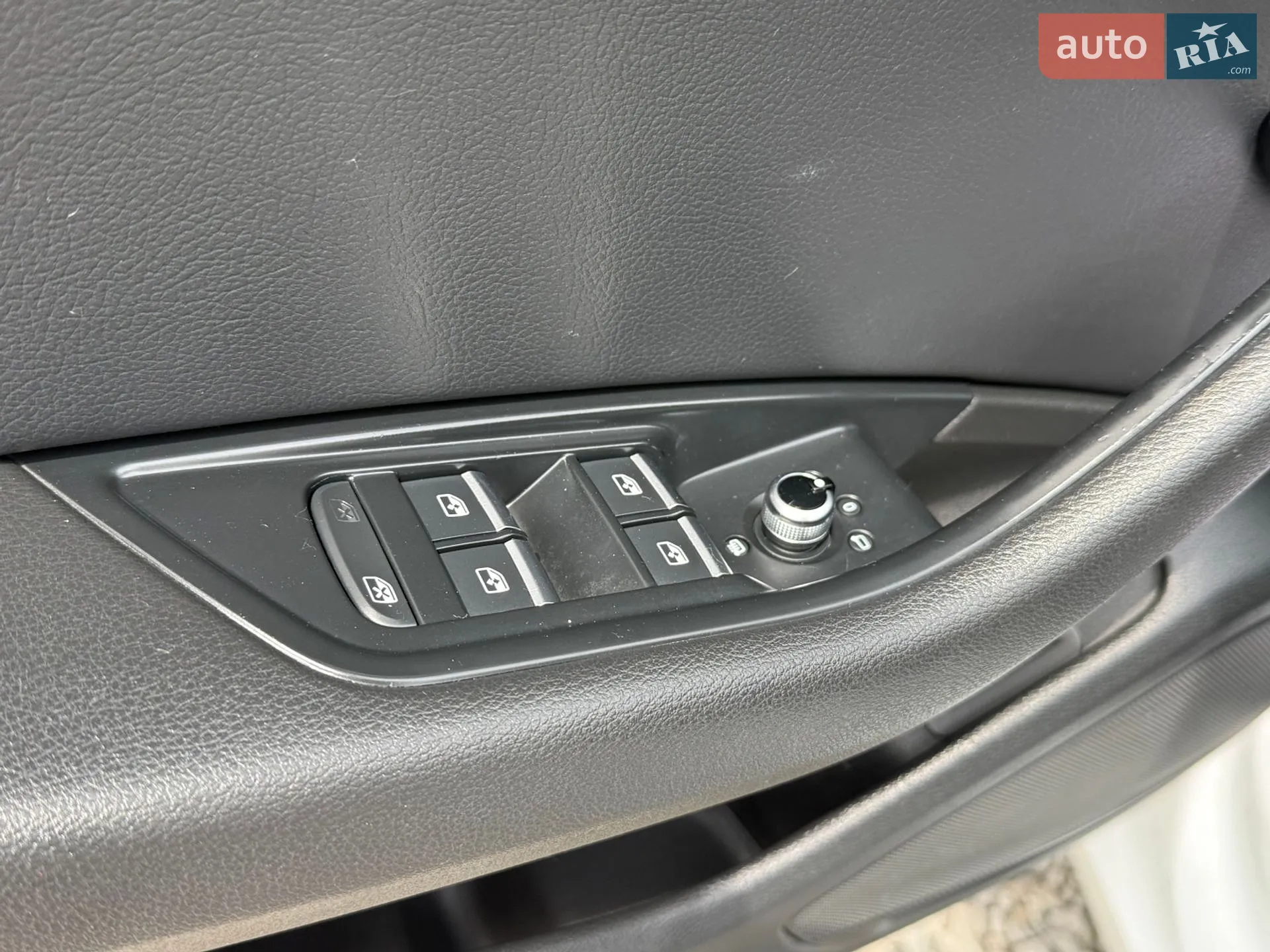 2017 Audi A4 - мініатюра 48