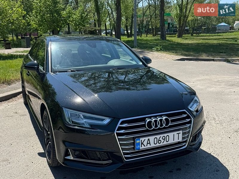 Седан Audi A4 2017 в Киеве