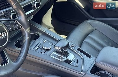 Седан Audi A4 2017 в Киеве