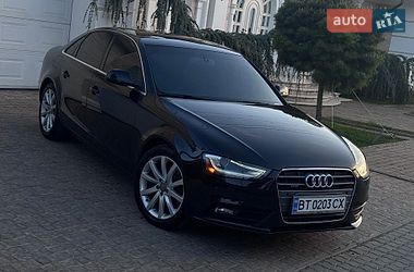Седан Audi A4 2013 в Одессе