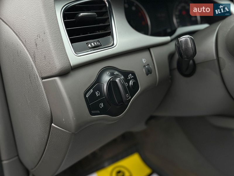 Седан Audi A4 2008 в Мукачевому