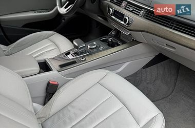 Седан Audi A4 2018 в Дубні