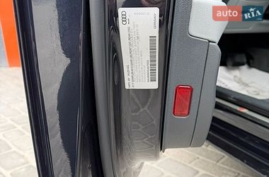 Седан Audi A4 2018 в Дубні