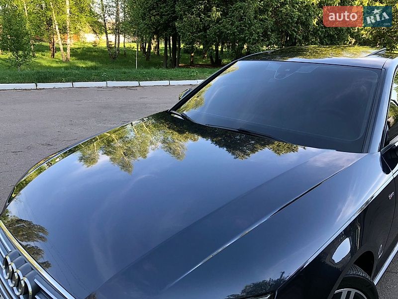 Седан Audi A4 2018 в Ирпене