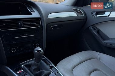 Седан Audi A4 2012 в Дніпрі