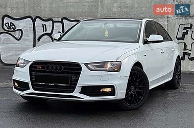 Седан Audi A4 2015 в Хмельницькому
