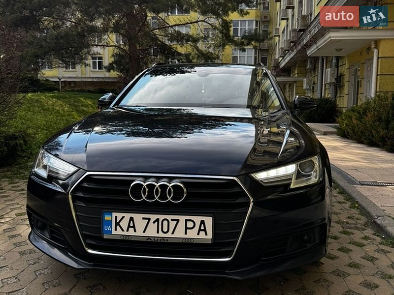 Універсал Audi A4 2018 в Києві