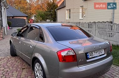 Седан Audi A4 2004 в Калиновке
