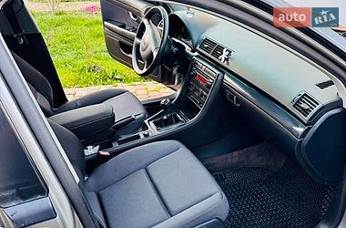 Седан Audi A4 2004 в Калиновке