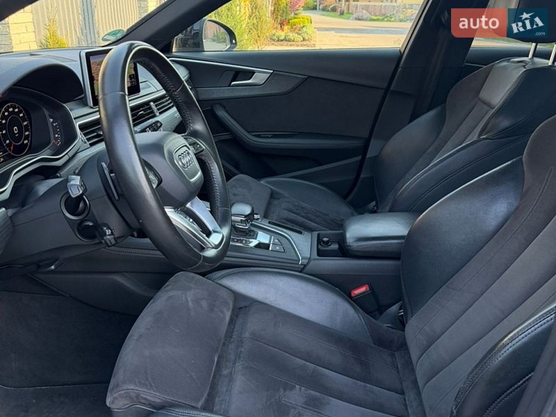 Универсал Audi A4 2016 в Киеве