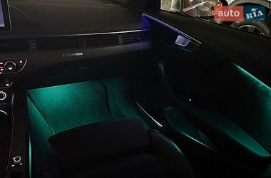 Универсал Audi A4 2016 в Киеве