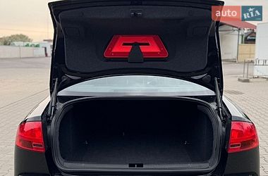 Седан Audi A4 2006 в Виноградове