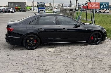 Седан Audi A4 2022 в Львове
