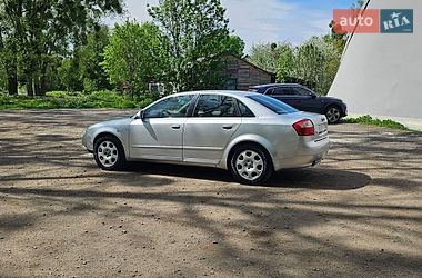 Седан Audi A4 2004 в Києві