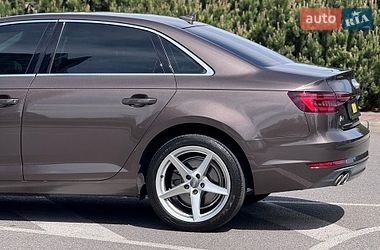 Седан Audi A4 2018 в Києві