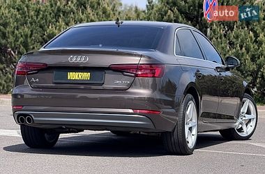Седан Audi A4 2018 в Києві