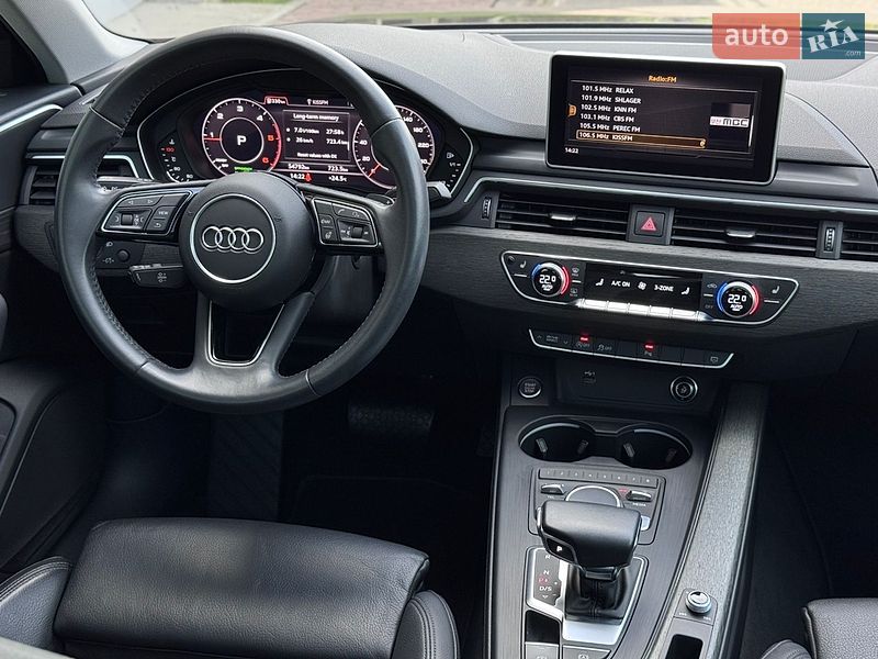 Седан Audi A4 2018 в Києві
