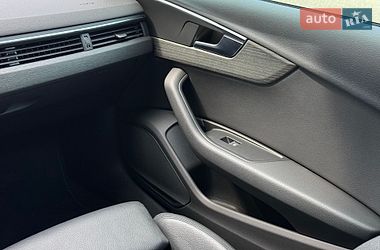 Седан Audi A4 2018 в Києві