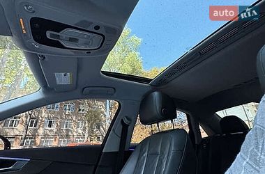 Седан Audi A4 2017 в Львові