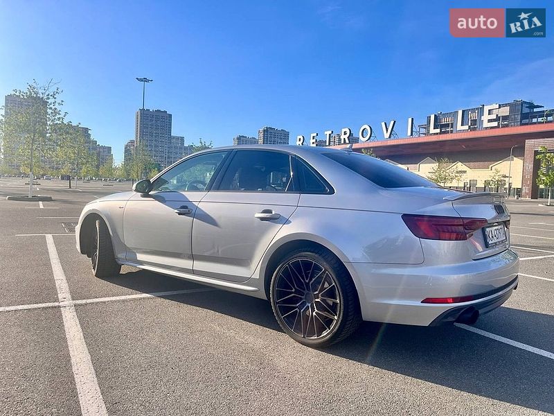 Седан Audi A4 2018 в Киеве