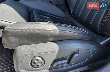 Седан Audi A4 2022 в Вінниці