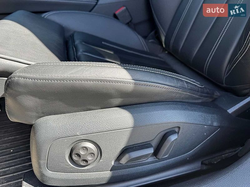Седан Audi A4 2022 в Вінниці