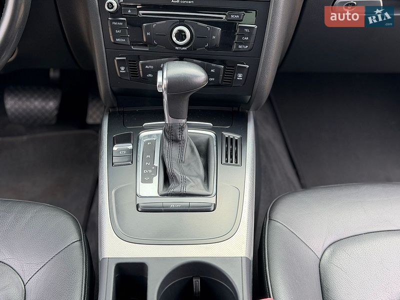Седан Audi A4 2012 в Одессе
