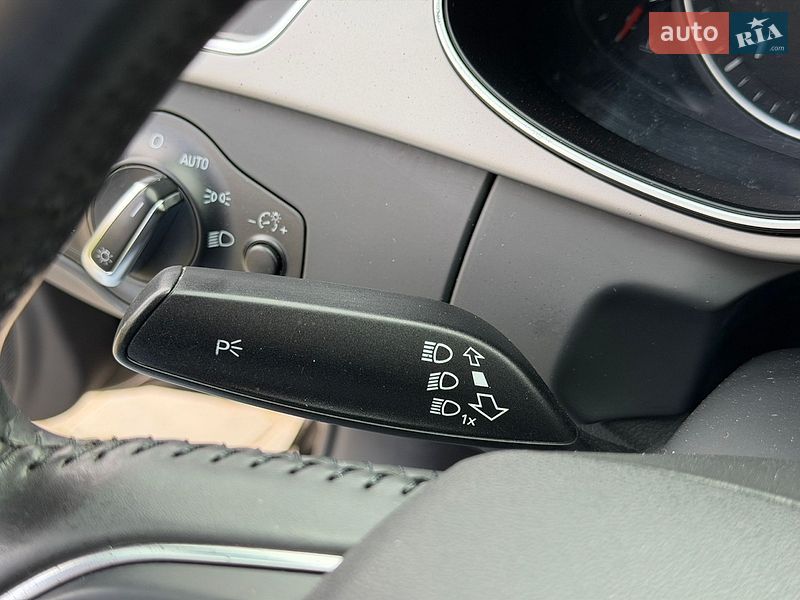 Седан Audi A4 2012 в Одессе