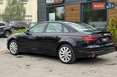 Седан Audi A4 2015 в Шептицькому