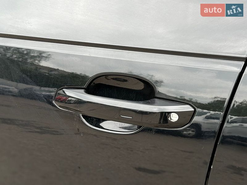Седан Audi A4 2015 в Шептицькому