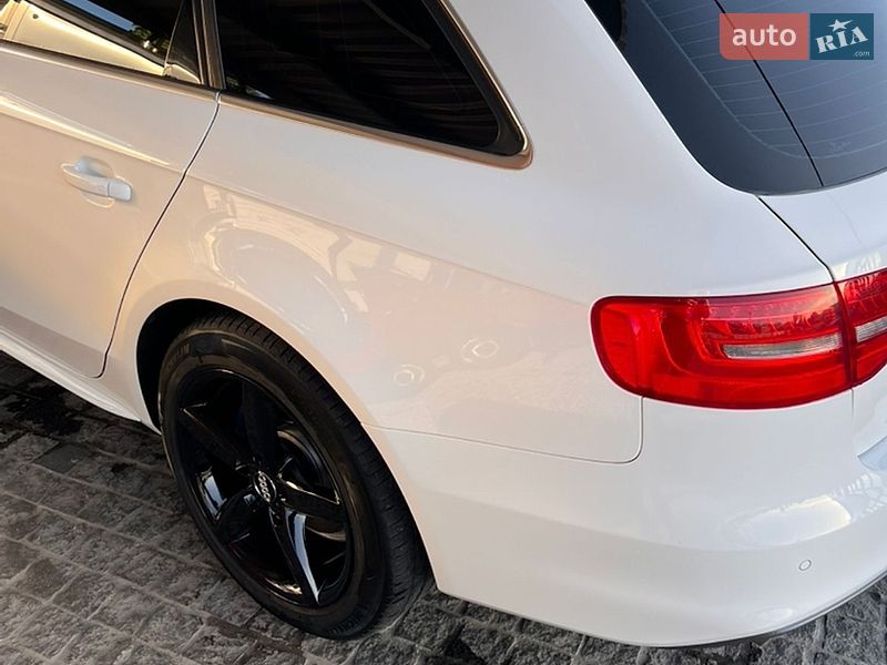 Универсал Audi A4 2015 в Днепре