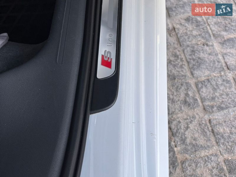 Универсал Audi A4 2015 в Днепре