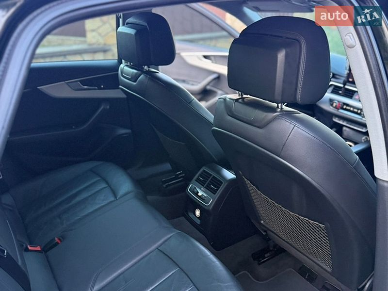 Седан Audi A4 2016 в Коломые