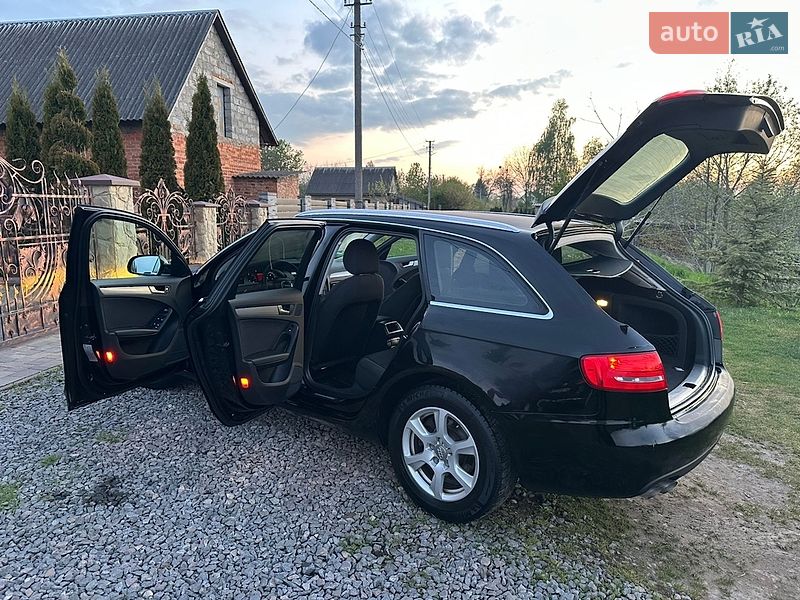 Универсал Audi A4 2011 в Львове