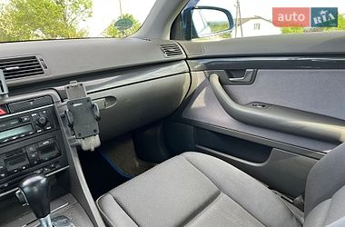 Седан Audi A4 2001 в Дрогобыче
