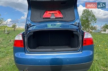 Седан Audi A4 2001 в Дрогобыче