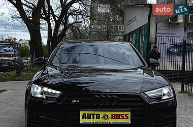 Седан Audi A4 2017 в Николаеве