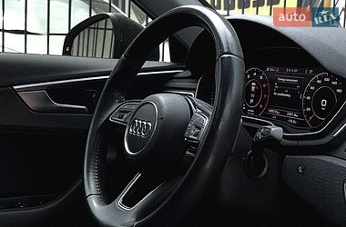 Седан Audi A4 2017 в Николаеве