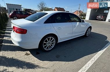 Седан Audi A4 2015 в Виннице