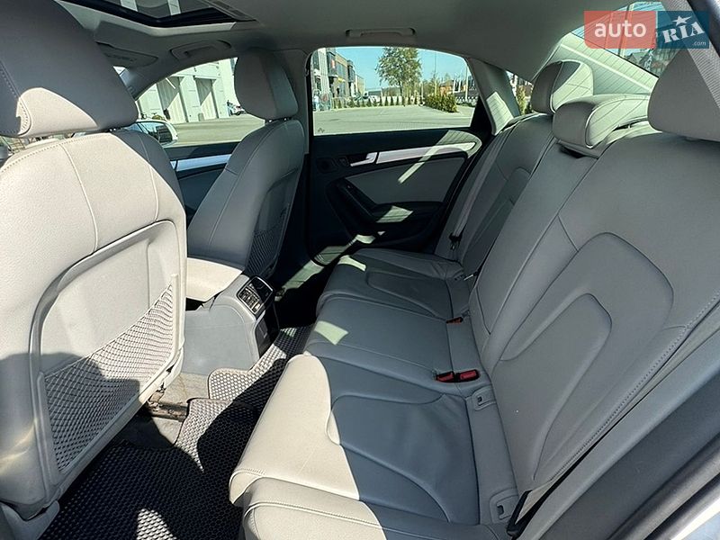 Седан Audi A4 2015 в Виннице