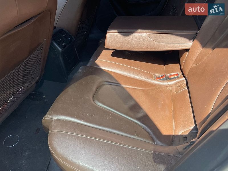 Седан Audi A4 2013 в Тернополе