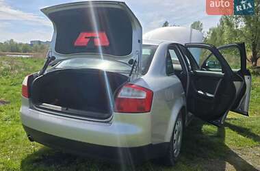 Седан Audi A4 2002 в Киеве