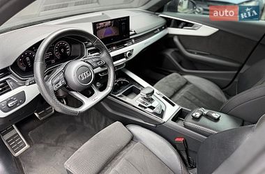 Седан Audi A4 2020 в Львові