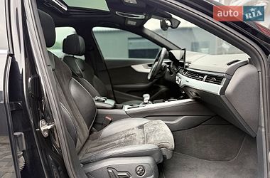 Седан Audi A4 2020 в Львові